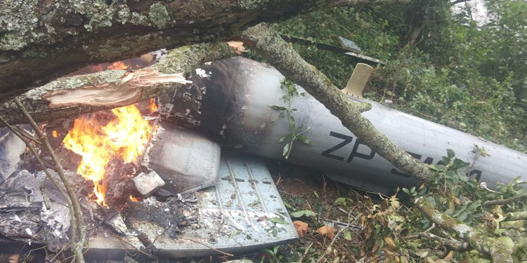 സംയുക്ത സൈനിക മേധാവി സഞ്ചരിച്ച സൈനിക ഹെലികോപ്റ്റർ തകർന്നു വീണു ; നാലു മരണം