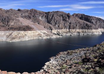 മീഡ് തടാകം കടുത്ത വരള്ച്ചയില് ; ജലക്ഷാമത്തിലേക്ക് അമേരിക്കന് സംസ്ഥാനങ്ങള്