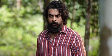 കഥാപാത്രം ആവശ്യപ്പെടുന്നുണ്ടെങ്കില്‍ ബോളിവുഡ് ചിത്രങ്ങള്‍ ചെയ്യും : ടൊവിനോ തോമസ്