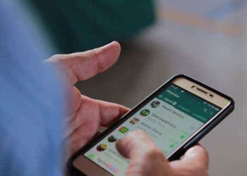 വാട്ട്സ്ആപ്പ് തനിയെ ലോഗ് ഔട്ട്   ആയേക്കാം ,   പ്രശ്നം ഇതാണ്  !