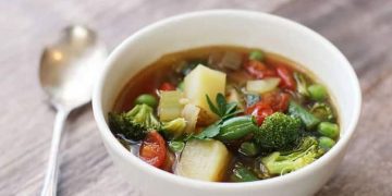 പ്രതിരോധശേഷി കൂട്ടാൻ ഇതാ ഒരു ഹെൽത്തി സൂപ്പ്