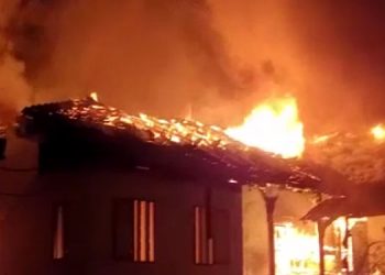 വടകര താലൂക്ക് ഓഫീസ് കെട്ടിടത്തിൽ വൻ തീപിടിത്തം ; ഫയലുകൾ കത്തി നശിച്ചു