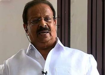 ഇരിക്കുന്നിടം കുഴിക്കാൻ അനുവദിക്കില്ല ;  ശശി തരൂരിനെ വിമർശിച്ച് കെ. സുധാകരൻ