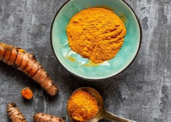 മുഖസൗന്ദര്യത്തിന് ഇതാ ചില പ്രകൃതിദത്ത വഴികൾ