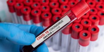 ഒമിക്രോൺ ഡെൽറ്റയേക്കാൾ മാരകമല്ല എന്നതിന് തെളിവില്ല  – ബ്രിട്ടീഷ് ഗവേഷകർ