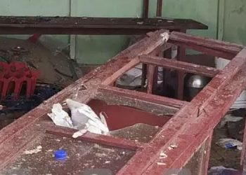 ചായക്കടയിൽ സ്ഫോടനം ; ഒരാളുടെ കൈപ്പത്തി അറ്റു