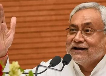 സി.ഐ.എസ്.എഫ് കോൺസ്റ്റബിൾ ട്രെയിനിൽ നിന്നും വീണു മരിച്ചു