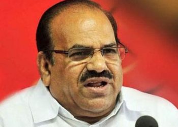 ആലപ്പുഴ കൊലപാതകത്തിൽ വത്സൻ തില്ലങ്കേരിക്ക് പങ്കുണ്ടെന്ന ആരോപണം പോലീസ് പരിശോധിക്കണം  :  കോടിയേരി ബാലകൃഷ്ണൻ