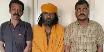 കാവിവസ്ത്രം ധരിച്ച് പൂജാരിയെന്ന വ്യാജേന ക്ഷേത്രങ്ങൾക്ക് മുമ്പിൽ കഞ്ചാവ് വിറ്റയാൾ അറസ്റ്റിൽ