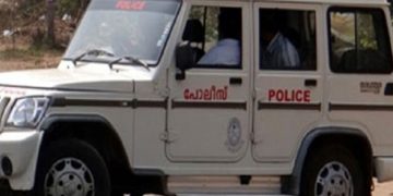 പന്തളത്ത് പോലീസ് ഉദ്യോഗസ്ഥർക്ക് നേരെ ആക്രമണം ; രണ്ട് പേർ അറസ്റ്റിൽ