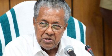 കെ റെയിലിൽ ആശങ്ക പരിഹരിക്കാൻ മുഖ്യമന്ത്രി ഇറങ്ങുന്നു ;  എല്ലാ ജില്ലയിലും യോഗം വിളിക്കും