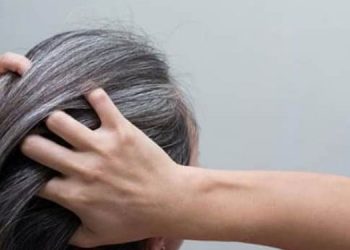 അകാലനര അകറ്റാം ; പരീക്ഷിക്കാം ചില സിംപിൾ ടിപ്സ്