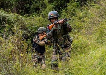 കശ്മീരില്‍ വീണ്ടും ഏറ്റുമുട്ടല്‍  ;  അവന്തിപ്പോരയില്‍ സുരക്ഷാസേന ഒരു ഭീകരനെ വധിച്ചു