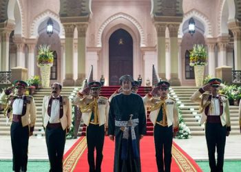 ഒമാൻ സായുധസേനാ ദിനം : സുൽത്താൻ സ്നേഹ വിരുന്നൂട്ടി