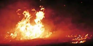 കോഴിക്കോട്‌ ഹോട്ടലിന്‌ തീപിടിച്ചു