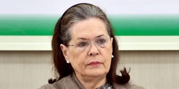 സി.ബി.എസ്.ഇ ചോദ്യപേപ്പർ സ്ത്രീവിരുദ്ധം ; മോദി മാപ്പ് പറ‍യണമെന്ന് സോണിയ ഗാന്ധി , സഭ വിട്ടിറങ്ങി പ്രതിഷേധം