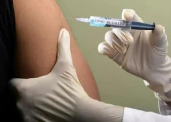 നാല് തവണ വാക്സിൻ സ്വീകരിച്ച യുവതിക്ക് കോവിഡ്