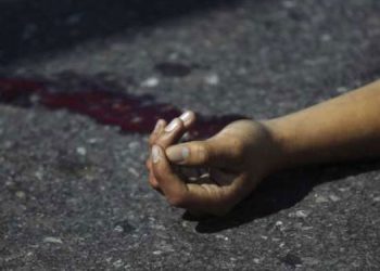 പാലത്തിന്റെ കൈവരിയിലിടിച്ച് മറിഞ്ഞ ബൈക്കിൽ നിന്നും തെറിച്ച് തോട്ടിൽ വീണു  ; യുവാവിന് ദാരുണാന്ത്യം