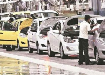 ജൈവ ഇന്ധന എന്ജിനുകള് ആറുമാസത്തിനകം ആവിഷ്കരിക്കണം ; കാര് കമ്പനികള്ക്കു കേന്ദ്ര നിര്ദേശം