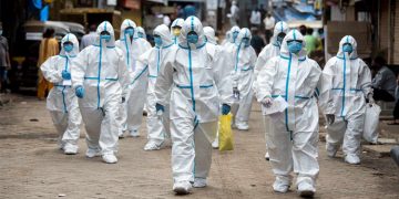 ഒമിക്രോണ്‍ വ്യാപനം ; കേരളമുള്‍പ്പെടെ 10 ഇടങ്ങളിലേക്ക് കേന്ദ്ര സംഘം