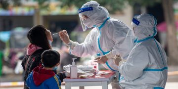 കോവിഡ് വ്യാപനം ;  വീണ്ടും ലോക്ഡൗണില്‍ ചൈനീസ് നഗരം