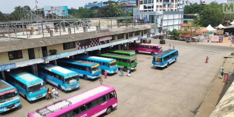 21 മുതൽ ബസ് സമരമെന്ന് ഉടമകൾ ; വിദ്യാർഥികളുടെ നിരക്ക് കൂട്ടണമെന്ന് ആവശ്യം