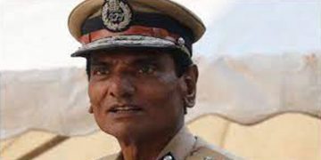 വ്യാപക ​ഗുണ്ടാ ആക്രമണം ;   നടപടി തുടങ്ങി പോലീസ് ,  ജില്ലാ അടിസ്ഥാനത്തിൽ പട്ടിക തയ്യാറാക്കാൻ ഡിജിപിയുടെ നിർദ്ദേശം