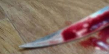 നടുറോഡിലിട്ട് ഭാര്യയെ  വെട്ടി ;  കൊല്ലത്ത് ഭര്‍ത്താവ് അറസ്റ്റില്‍