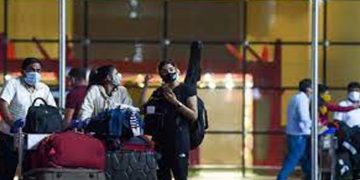 ഒമിക്രോണ്‍ വ്യാപനം ;  ദുബായില്‍ നിന്നെത്തുന്നവര്‍ക്ക് നിര്‍ബന്ധിത ക്വാറന്റൈന്‍ ഏര്‍പ്പെടുത്തി മഹാരാഷ്ട്ര