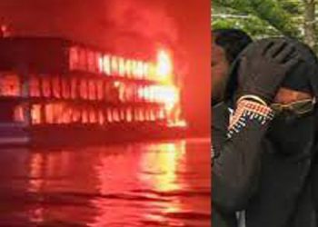 ബംഗ്ലാദേശിൽ യാത്രാ ബോട്ടിന് തീ പിടിച്ചു ;  39 മരണം