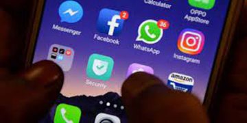 സൈബർ പോരാളികളെ നിരീക്ഷിക്കാൻ 40 അംഗ സേന ;  വർഗീയ വിദ്വേഷം പരത്തുന്ന പോസ്റ്റ് ഉണ്ടാക്കുന്നവരും ഷെയർ ചെയ്യുന്നവരും കുടുങ്ങും