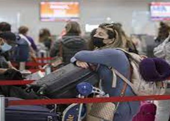 ഒമിക്രോണ്‍  ;  രണ്ട് ദിവസങ്ങള്‍ക്കിടയില്‍ ലോകത്ത് റദ്ദാക്കിയത് 4500 ഓളം വിമാനങ്ങള്‍