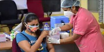 ബൂസ്റ്റർ ഡോസ് ; നൽകുന്നത് ആദ്യം സ്വീകരിച്ച അതേ വാക്‌സിൻ