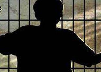 തൃശൂരിൽ ഇതര സംസ്ഥാന തൊഴിലാളിയുടെ കൊലപാതകം ; പ്രതിപട്ടികയിൽ പതിനാറുകാരനും