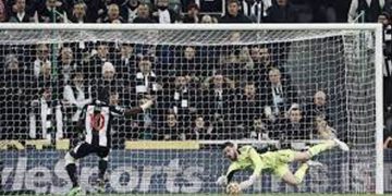 വീണ്ടും സമനില ;  പ്രീമിയര്‍ ലീഗില്‍ മാഞ്ചെസ്റ്റര്‍ യുണൈറ്റഡിന്റെ കഷ്ടകാലം തീരുന്നില്ല