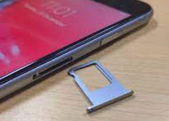 സിം കാര്‍ഡ് സ്ലോട്ട് ഇല്ലാത്ത ഐ ഫോണുകള്‍ 2022 സെപ്റ്റംബറില്‍ പുറത്തിറങ്ങും !