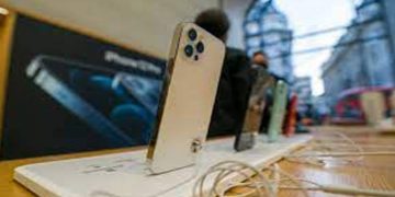 ഒടുവില്‍ ആപ്പിള്‍ ഐഫോണ്‍ 14 പ്രോ ആ പതിവ് തെറ്റിക്കുന്നു ; വരുന്നത് വമ്പന്‍ മാറ്റം