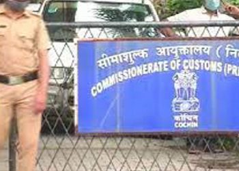 കൊച്ചിയില്‍ മയക്കുമരുന്ന് വിതരണക്കാരുടെ വീടുകളില്‍ റെയ്ഡ്