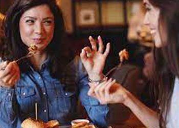 കൊളസ്ട്രോളിനെ ഭയക്കാതെ ആഹാരം കഴിക്കാം ;  ഈ കാര്യങ്ങൾ ശ്രദ്ധിച്ചാൽ മതി