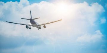 വിമാനങ്ങളിലും വിമാനത്താവളങ്ങളിലും ഇനി ഇന്ത്യന്‍ സംഗീതം