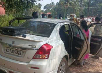 ഷാൻ വധം : അക്രമികൾ ഷാനെ ഇടിച്ചിട്ട കാർ കണിച്ചുകുളങ്ങരയിൽ കണ്ടെത്തി