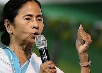 ഗോവ പിടിക്കാന്‍ തന്ത്രവുമായി മമത ; സ്ത്രീകള്‍ക്ക് മാസം 5000 രൂപ വാഗ്ദാനം