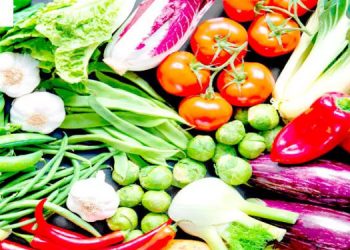 ഉൽപാദനം കുറവ് ; വില കുറയാതെ അരിയും പച്ചക്കറിയും