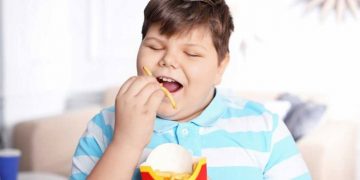 ശ്രദ്ധിക്കുക , അമിതവണ്ണമുള്ള കുട്ടികളില്‍ ഹൃദ്രോഗ സങ്കീര്‍ണതകള്‍ ഉണ്ടാകാം