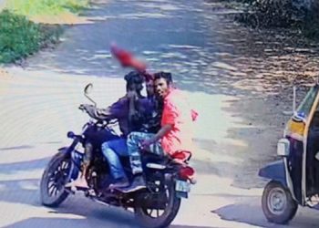 തിരുവനന്തപുരം പോത്തൻകോട് യുവാവിനെ വെട്ടിക്കൊന്നു ; അറുത്തെടുത്ത കാൽ റോഡിൽ വലിച്ചെറിഞ്ഞു