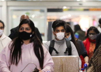 ഒമിക്രോണിന് തീവ്രത കുറവ്  ; ആശങ്ക വേണ്ടെന്ന് യു.എസ് ആരോഗ്യവിദഗ്ധൻ