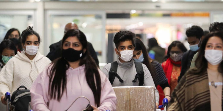 ഒമിക്രോണിന് തീവ്രത കുറവ്  ; ആശങ്ക വേണ്ടെന്ന് യു.എസ് ആരോഗ്യവിദഗ്ധൻ