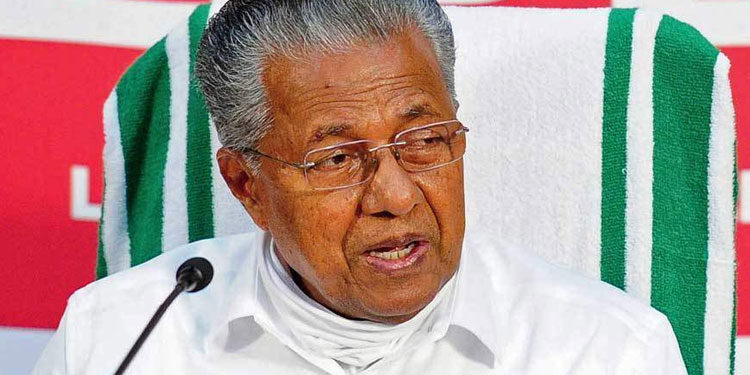 വാക്സീൻ എടുക്കാത്തവർ പോസിറ്റീവായാൽ ചികിത്സ ചെലവ് സ്വയം വഹിക്കണം ;  നിലപാട് വ്യക്തമാക്കി മുഖ്യമന്ത്രി