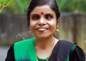 വൈകാതെ കാഴ്ച ലഭിക്കുമെന്ന പ്രതീക്ഷ പങ്കുവെച്ച് ഗായിക വിജയലക്ഷ്മിയും കുടുംബവും