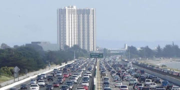 ശമ്പളം ഉള്‍പ്പെടെയുള്ള മാനദണ്ഡങ്ങള്‍ പാലിക്കാത്ത പ്രവാസികളുടെ ഡ്രൈവിങ് ലൈസന്‍സുകള്‍ റദ്ദാക്കുന്നു